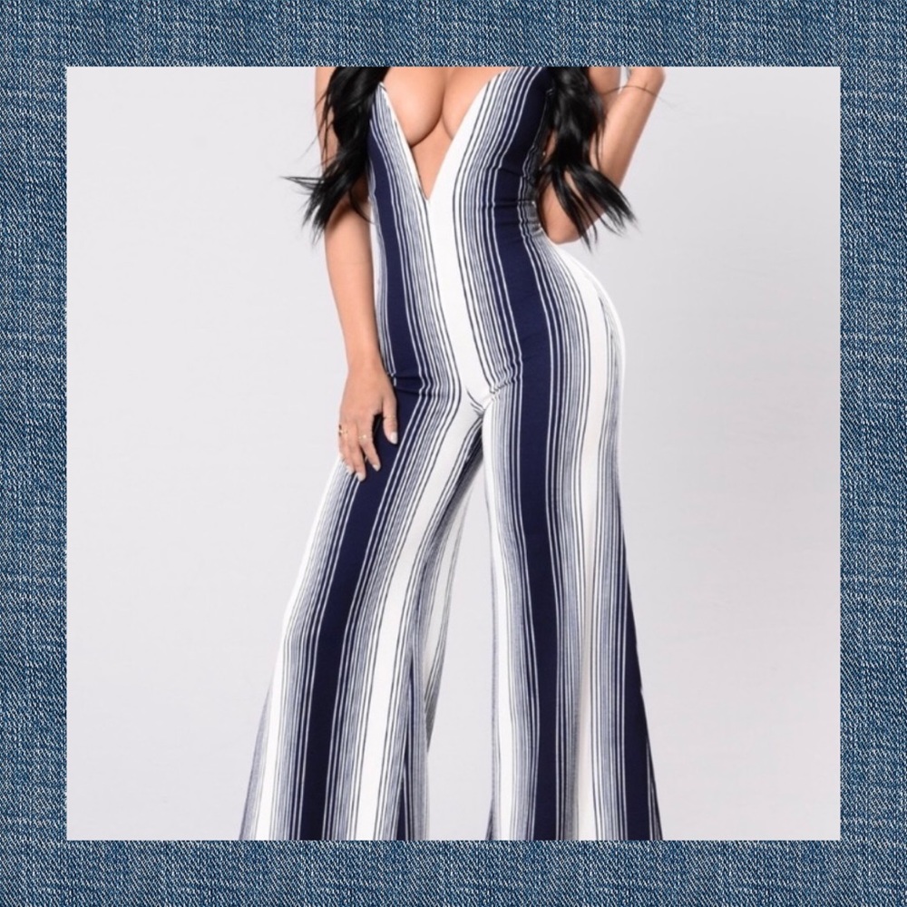 Fashion nova jumpsuit